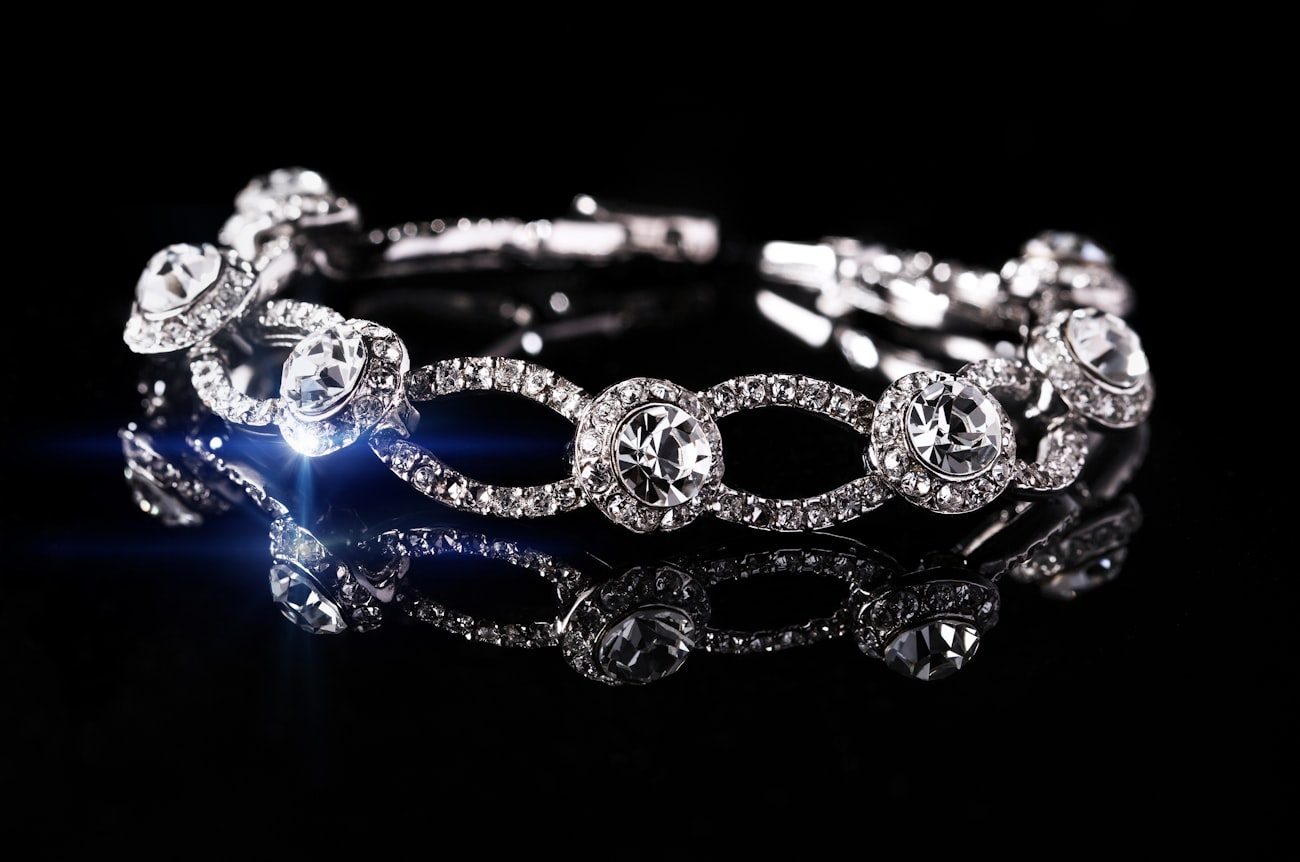 Bracelet tennis diamants à Cannes — joaillerie Côte d'Azur