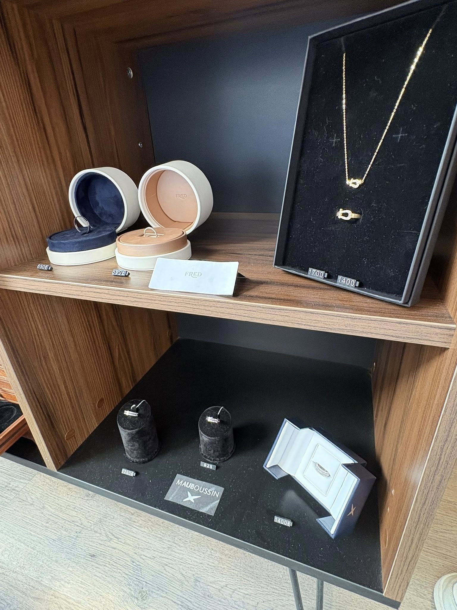 Comptoir de rachat or et bijoux Cartier à Cannes